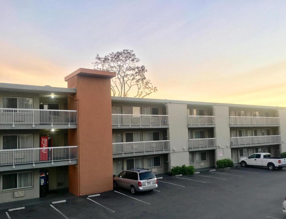 Pacific Motor Inn San Jose Eksteriør bilde